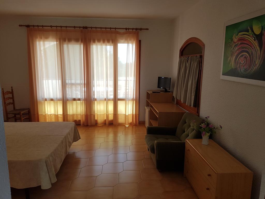 The Sea Garden Hotel & Resort L'Ampolla Bagian luar foto
